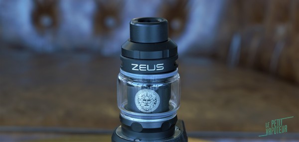 zoom-kit-aegis-max-blog-le-petit-vapoteur